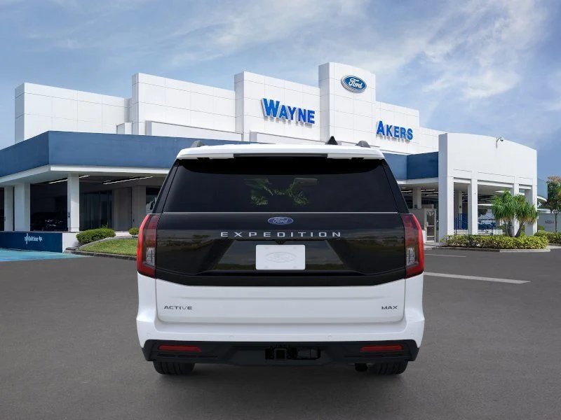 New 2026 Star White Metallic Tri-Coat Ford Active image 5