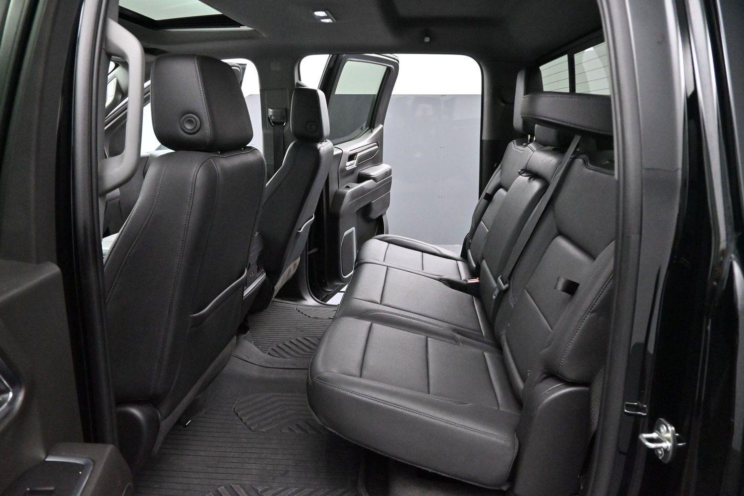 Used 2022 Black Chevrolet LT Trail Boss image 27