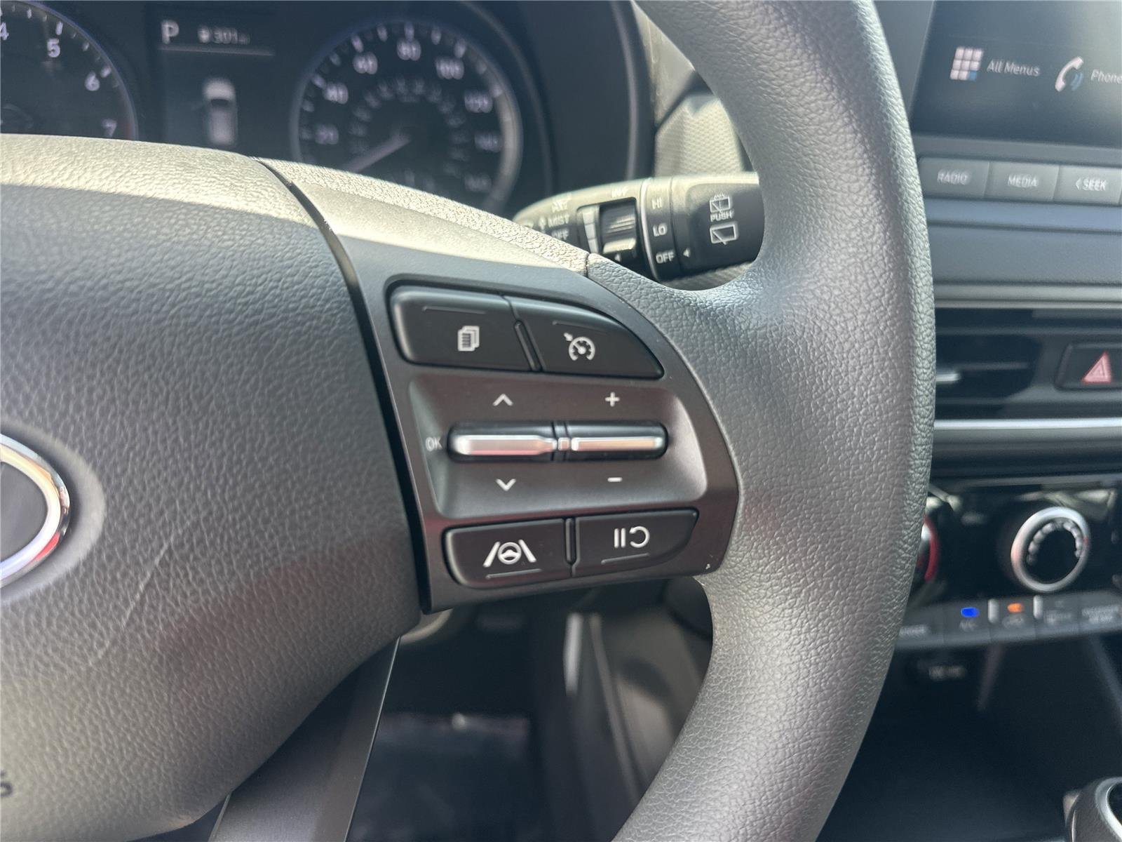 Used 2023 Cyber Silver Hyundai SEL image 10