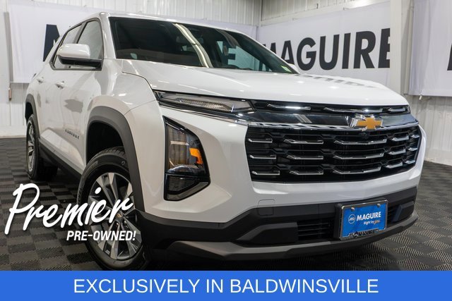 Used 2027 White Chevrolet LT image 1