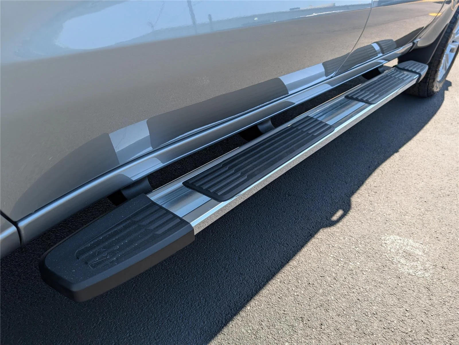 2026 Chevrolet Silverado 1500 LTZ - Photo 10