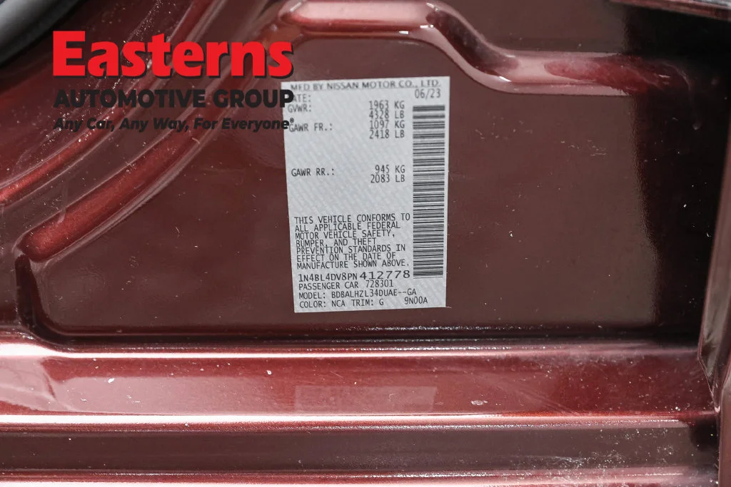 Used 2023 Red Nissan 2.5 SV image 39