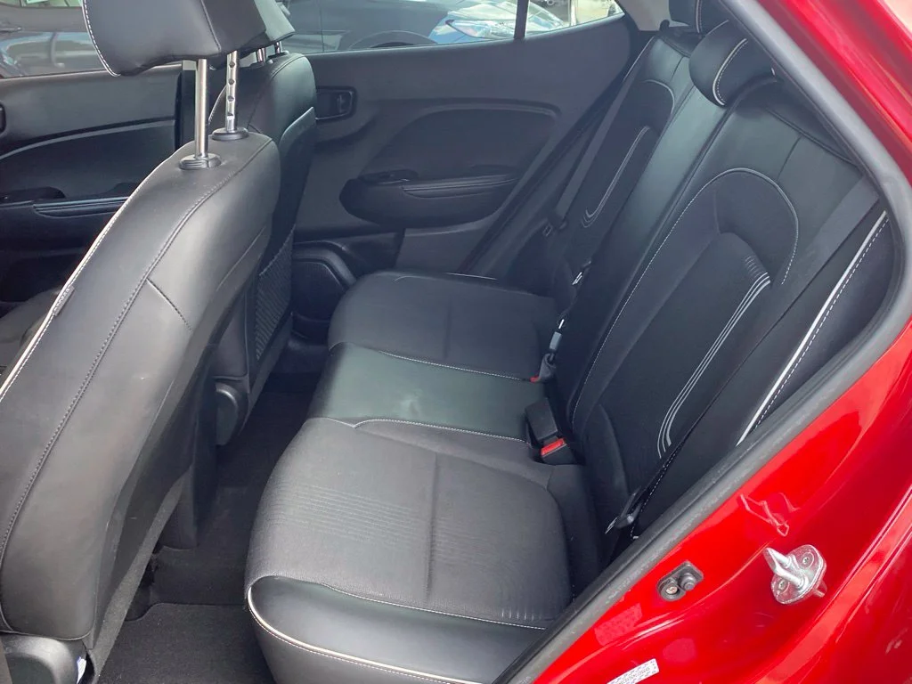 Used 2022 Red Hyundai Limited image 8