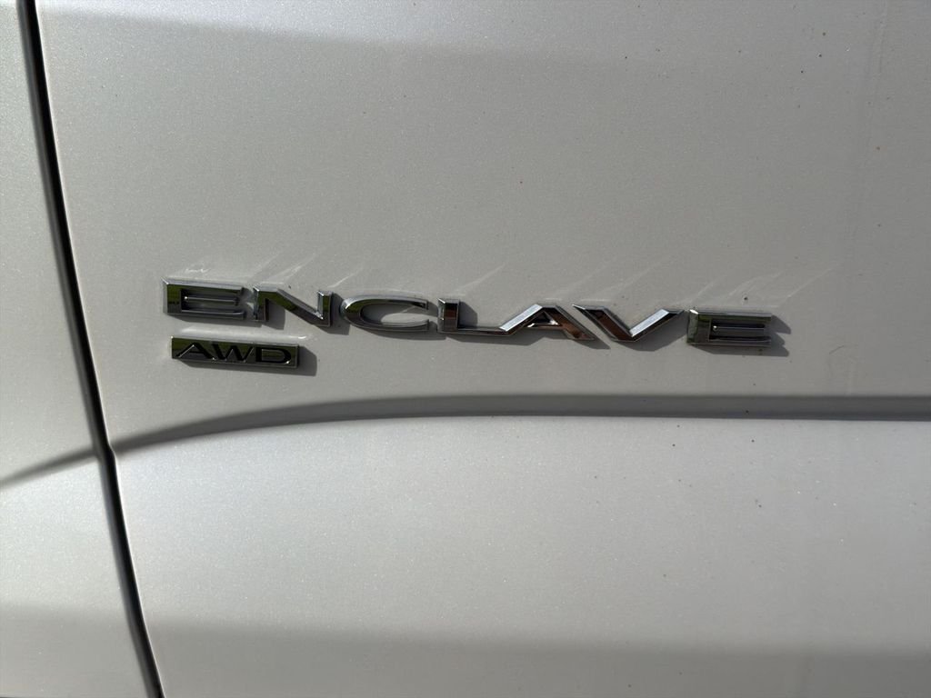 Used 2023 White Buick Avenir image 32