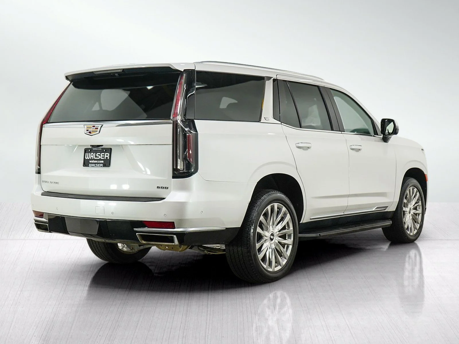 Used 2021 Crystal White Tricoat Cadillac Premium Luxury image 5