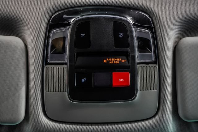 Certified Used 2025 White Hyundai SEL image 28