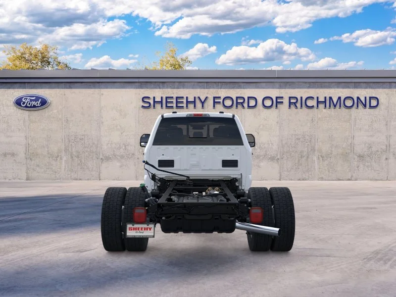 New 2026 Oxford White Ford F-450® XL image 6