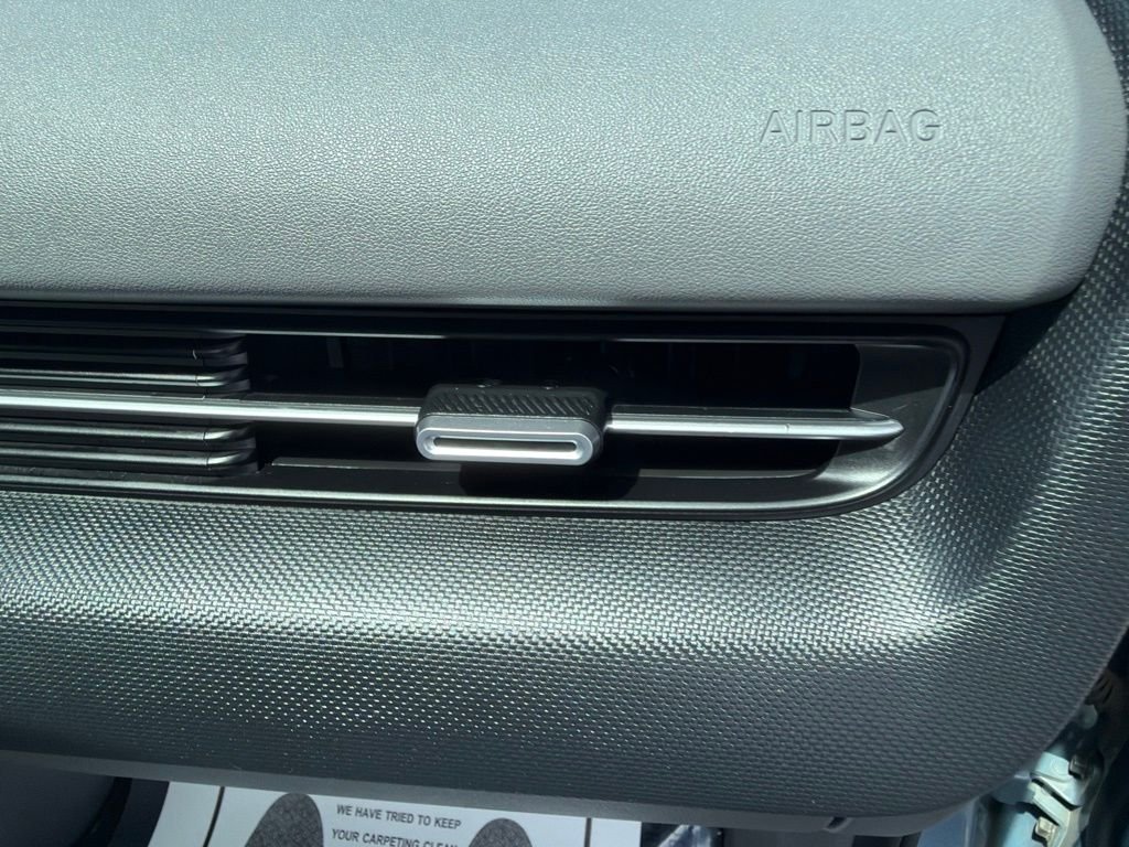 Used 2022 Blue Hyundai SEL image 16