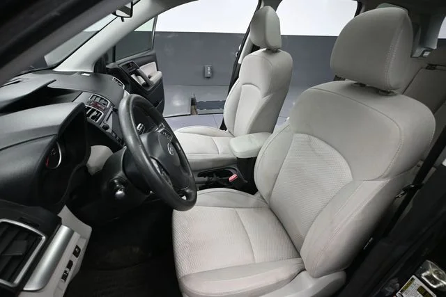 Used 2016 Gray Subaru 2.5i Premium image 22