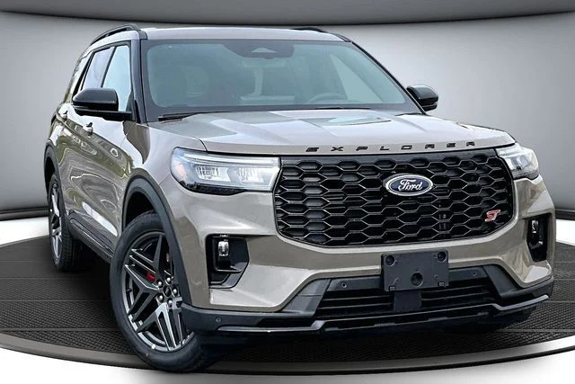 New 2026 Marsh Gray Ford ST image 2
