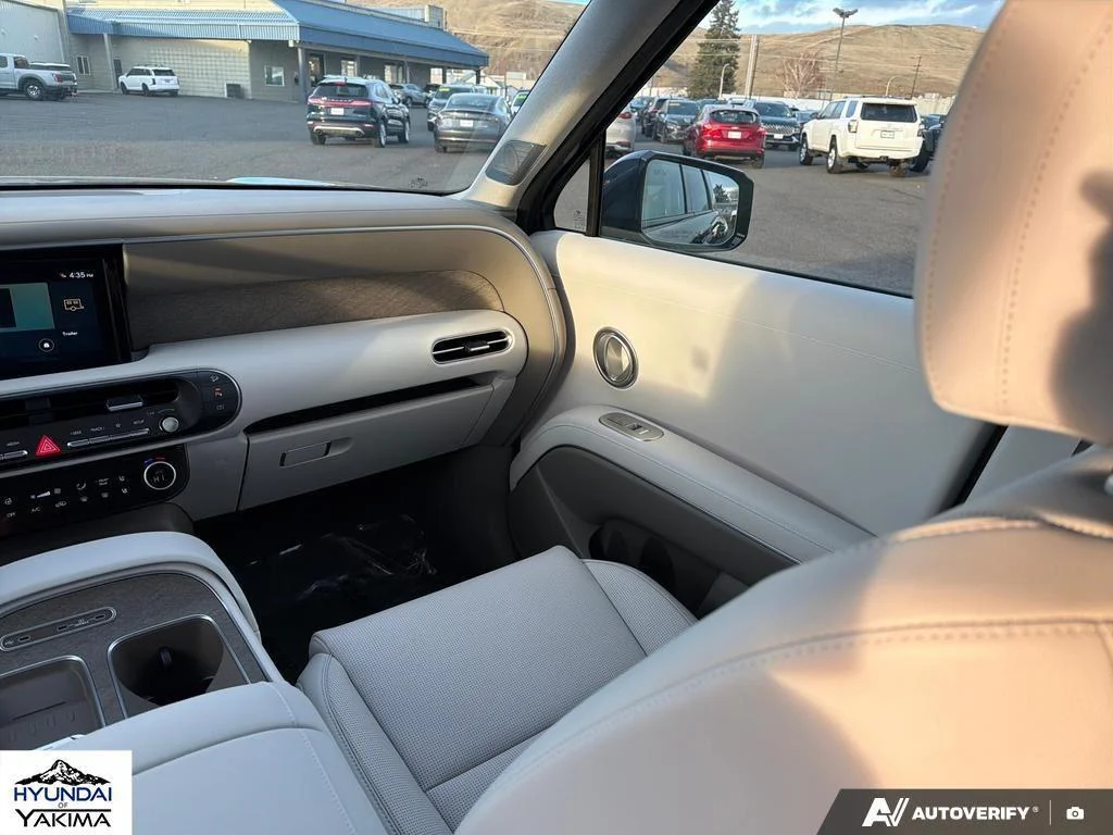 2026 Hyundai Palisade Limited - Photo 26