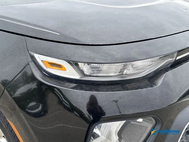 Used 2022 Black Kia LX image 25