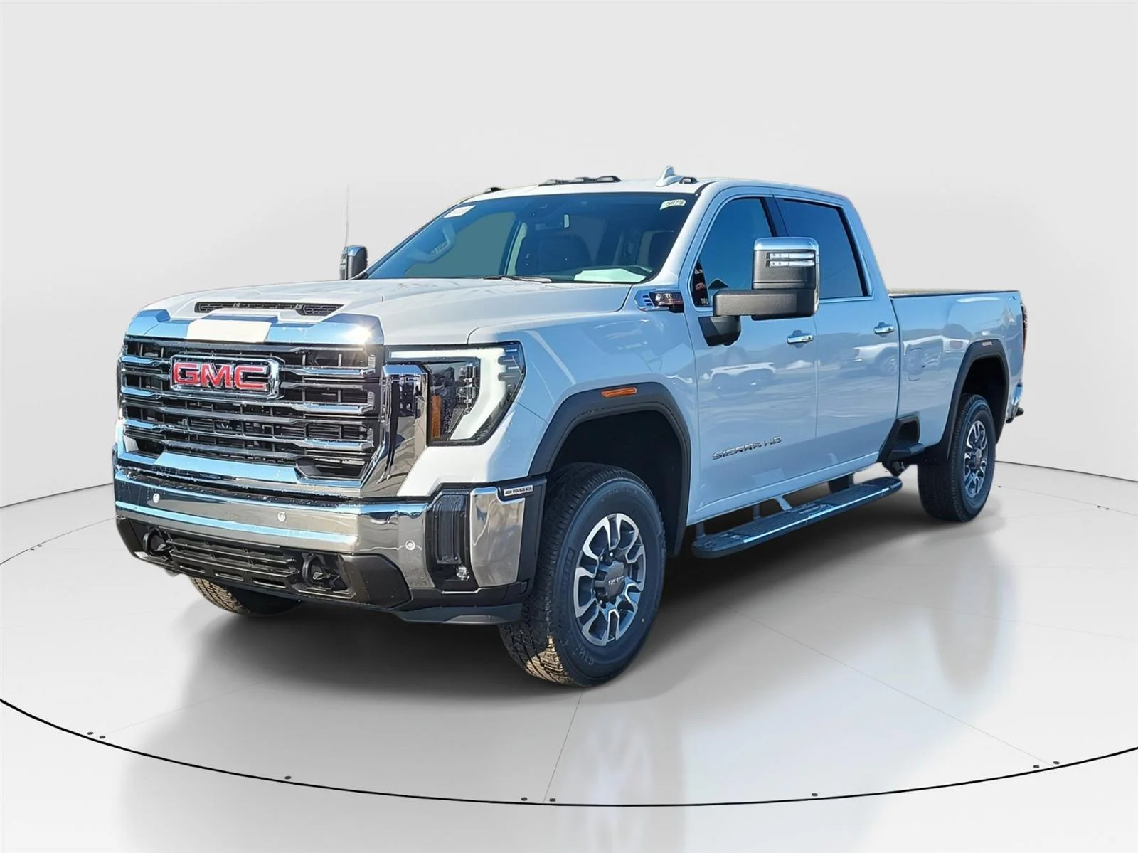 2026 GMC Sierra 2500HD SLT - Photo 2