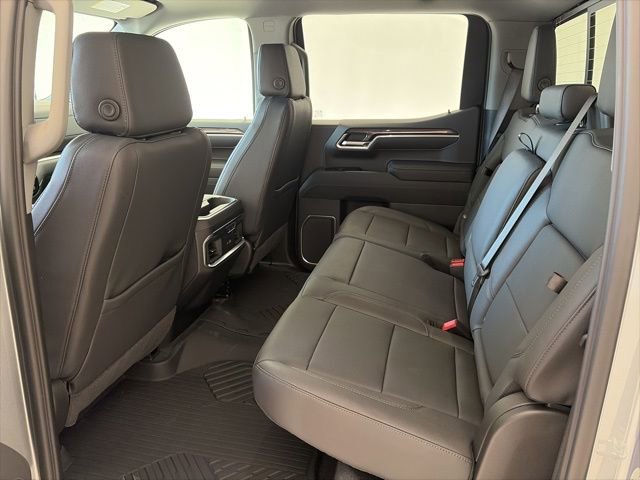 2026 Chevrolet Silverado 1500 LTZ - Photo 15