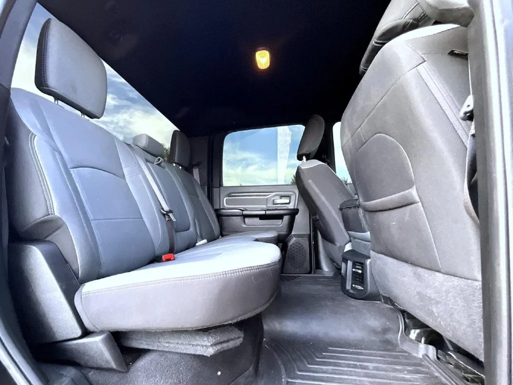 Used 2021 Black Ram Big Horn image 18