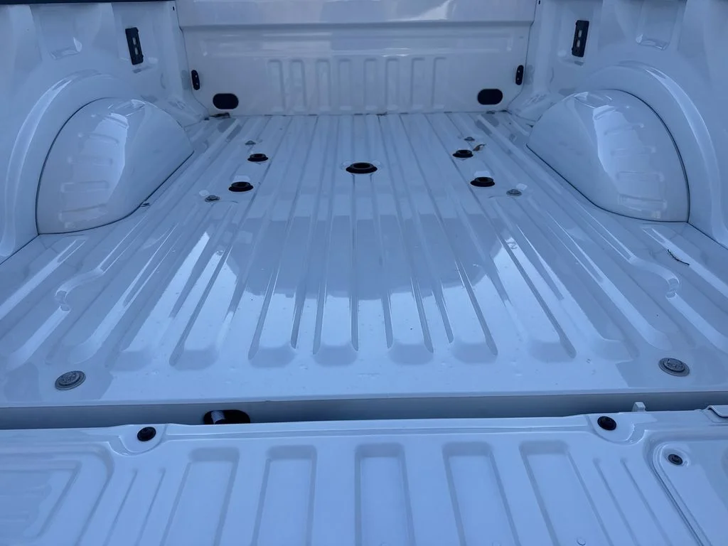 New 2026 White Ford Platinum image 18
