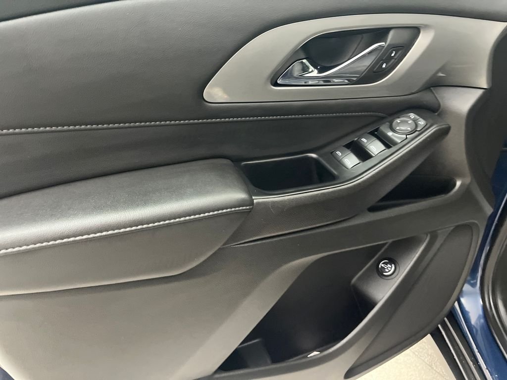 Used 2023 Blue Chevrolet LT image 11