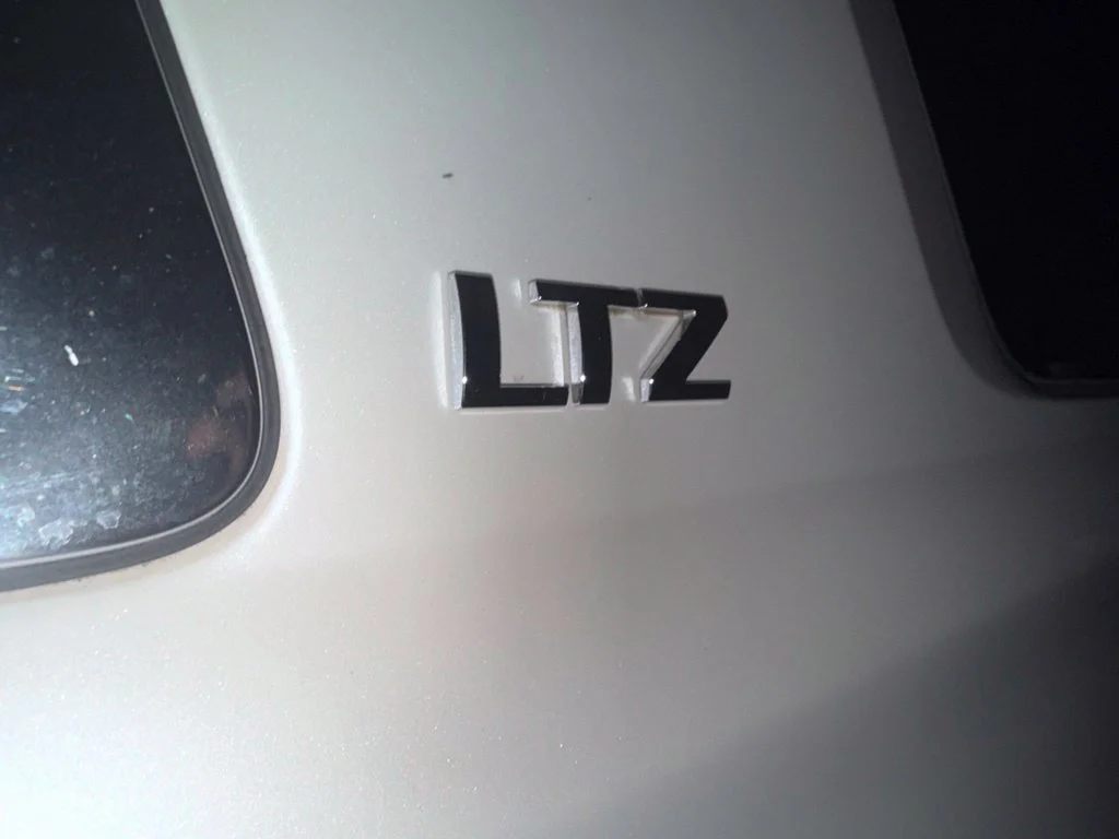 Used 2016 Pearl Chevrolet LTZ image 17