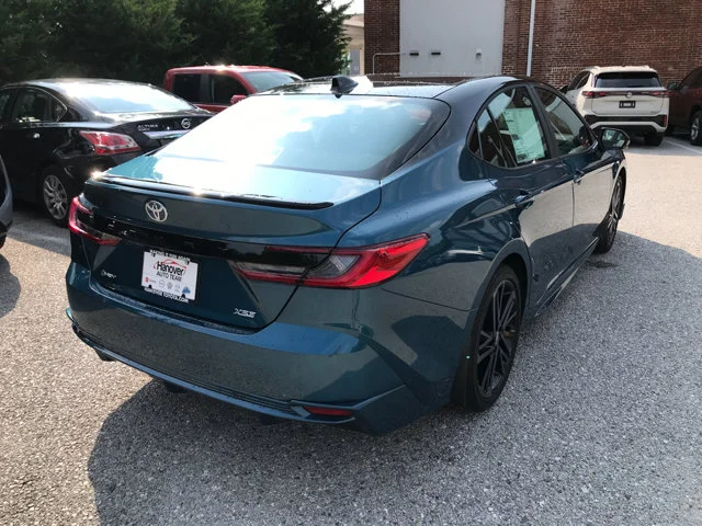 2026 Toyota Camry XSE - Photo 8