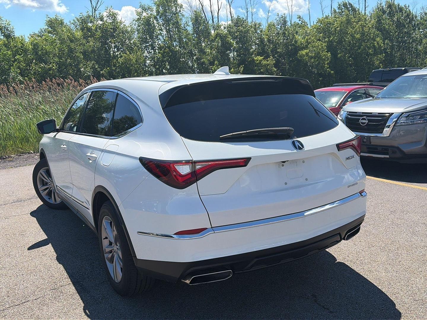 Used 2024 Platinum White Pearl Acura SH-AWD image 9