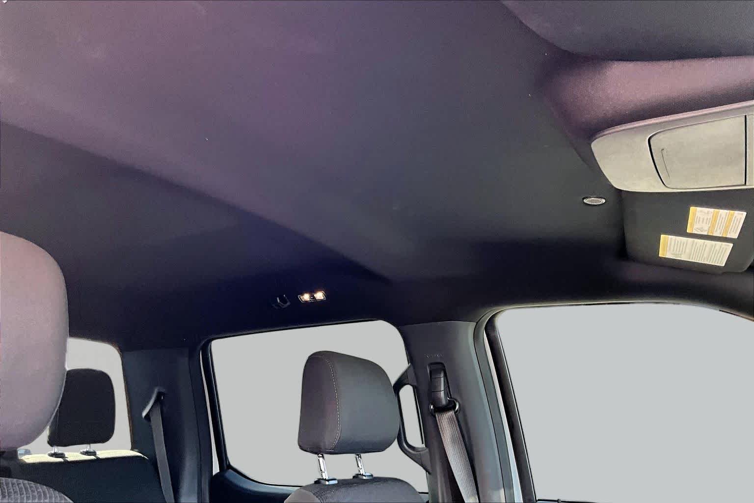 Certified Used 2023 Avalanche Gray Ford XLT image 14