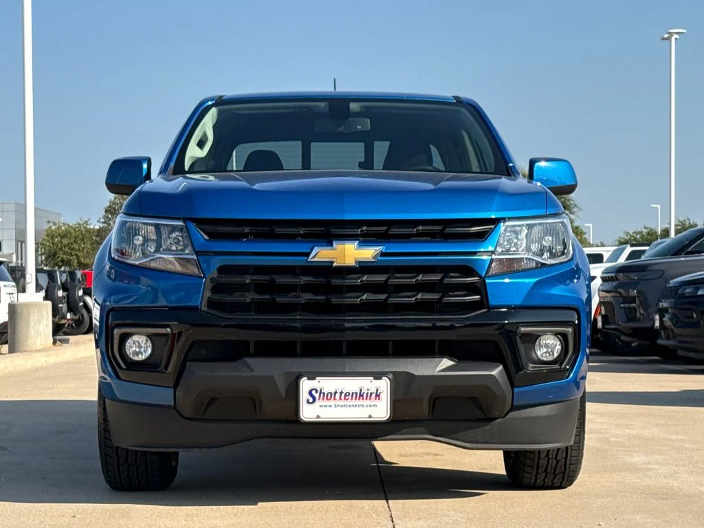 Used 2022 Blue Chevrolet LT image 2