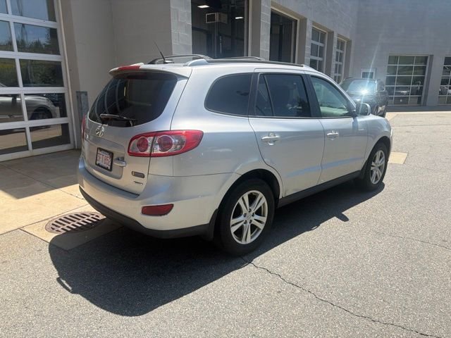 Used 2012 Hyundai Santa Fe SE with VIN 5XYZHDAG8CG140427 for sale in Johnston, RI