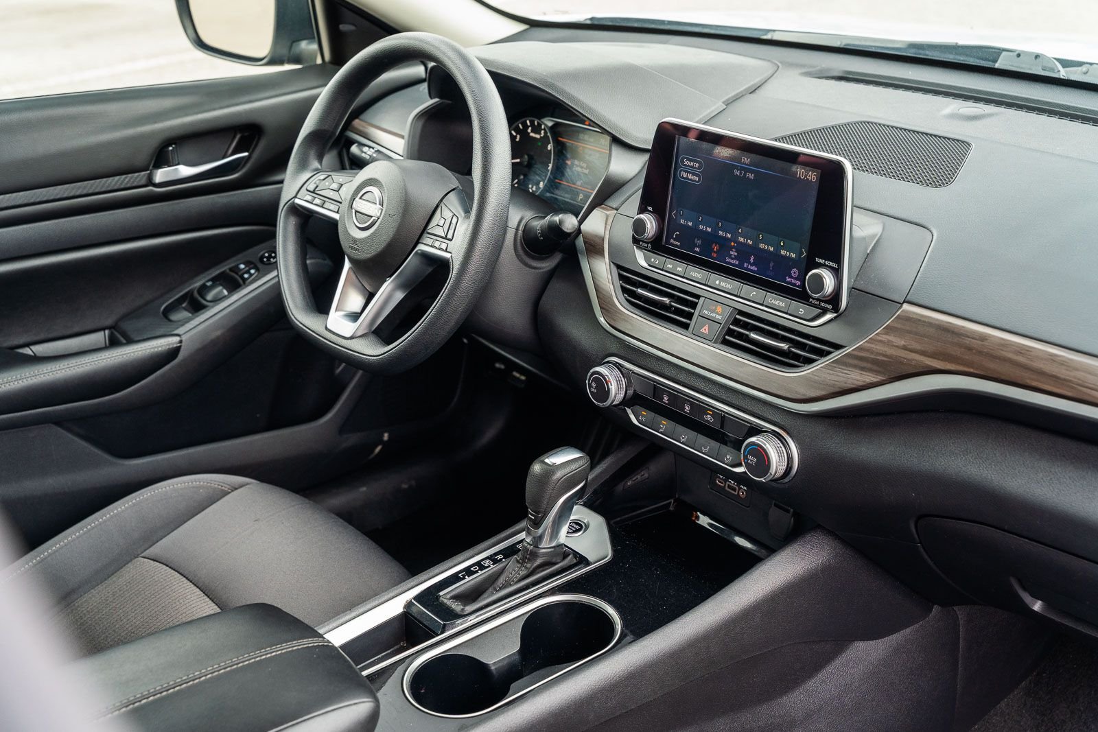 2024 Nissan Altima SV - Photo 12