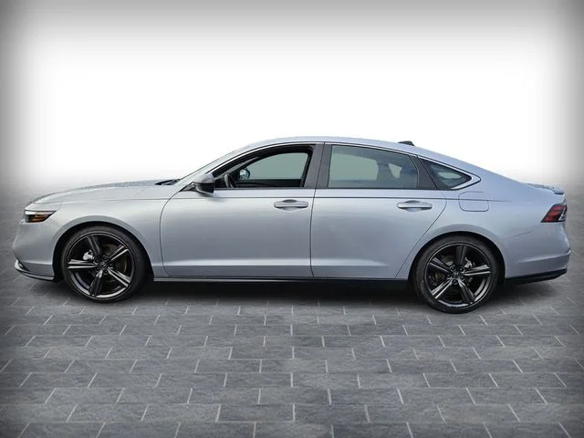 Used 2024 Silver Honda Sport image 4