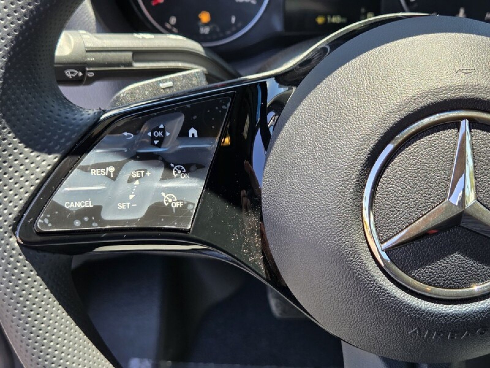 New 2025 Arctic White Mercedes-Benz 2500 image 23