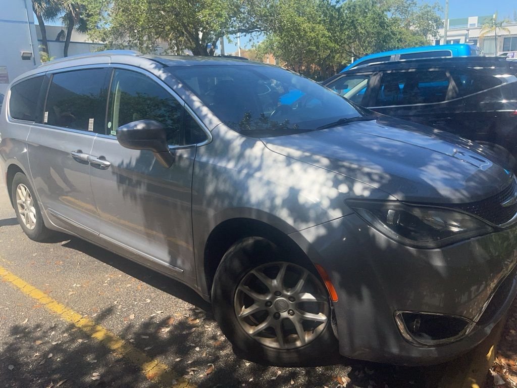 Certified 2020 Chrysler Pacifica Touring L with VIN 2C4RC1BG0LR125220 for sale in North Miami Beach, FL