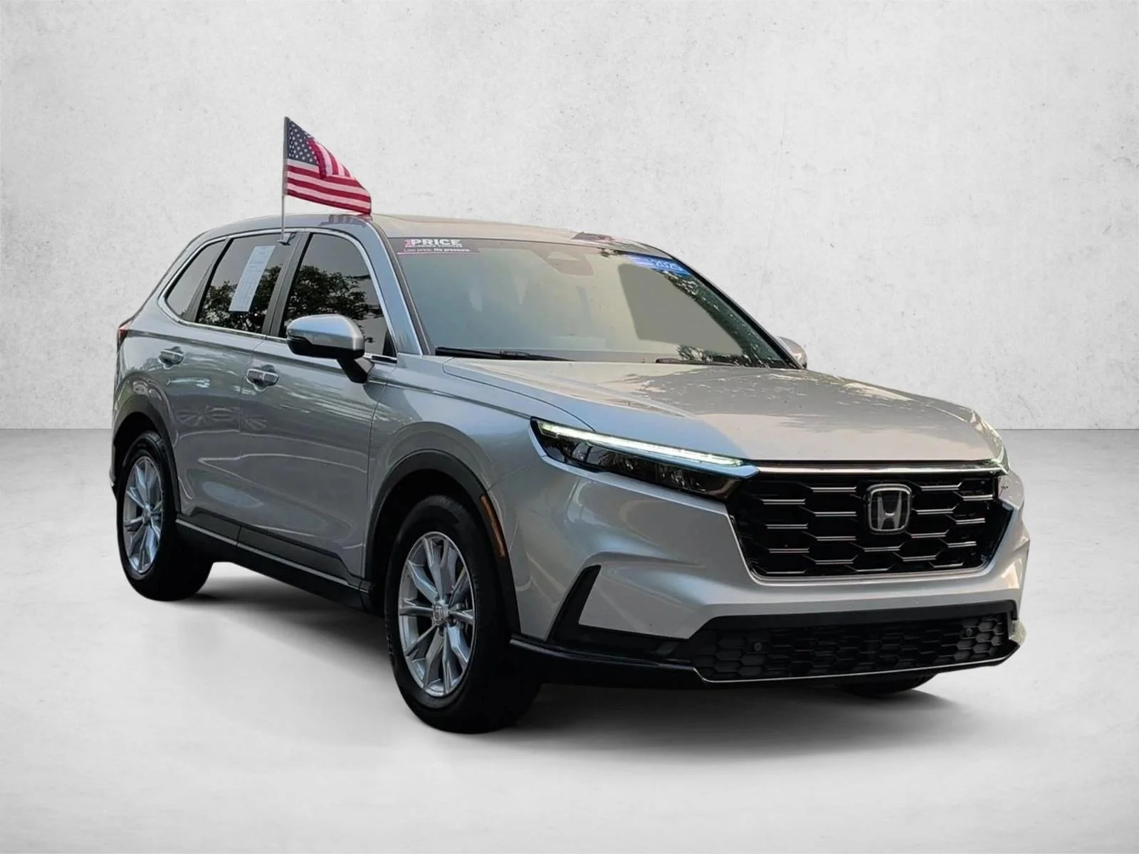 Used 2023 Lunar Silver Metallic Honda EX-L image 3