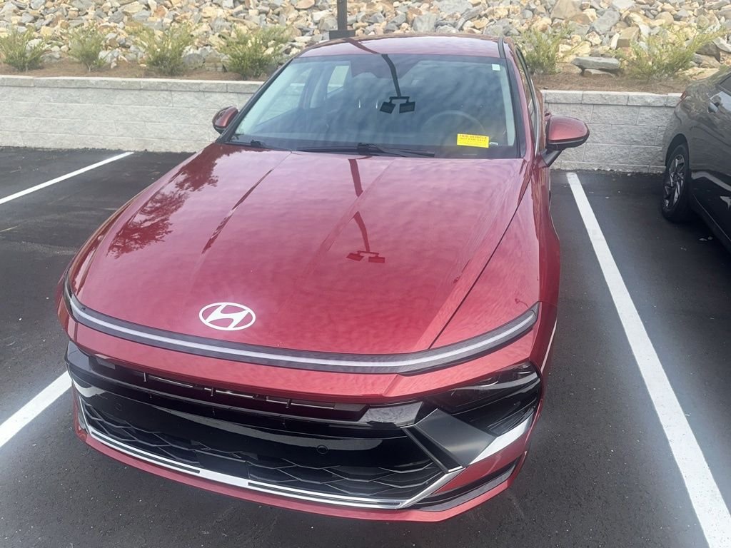2025 Hyundai Sonata SEL's photo