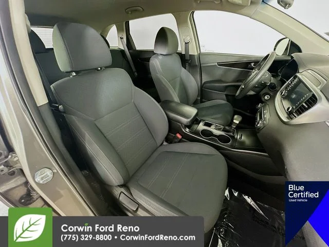 Certified Used 2019 Titanium Silver Kia LX image 30
