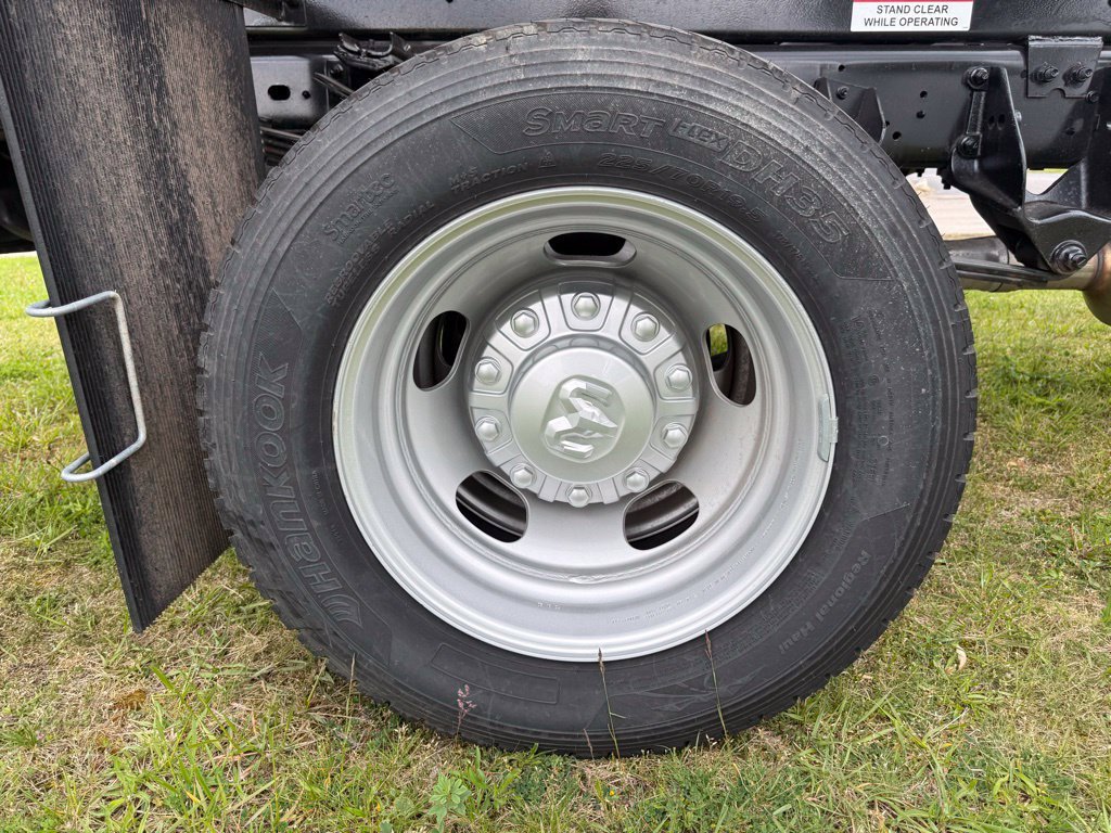 Used 2024 White Ram Tradesman image 43