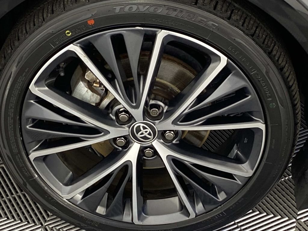 Used 2023 Silver Toyota XLE image 28