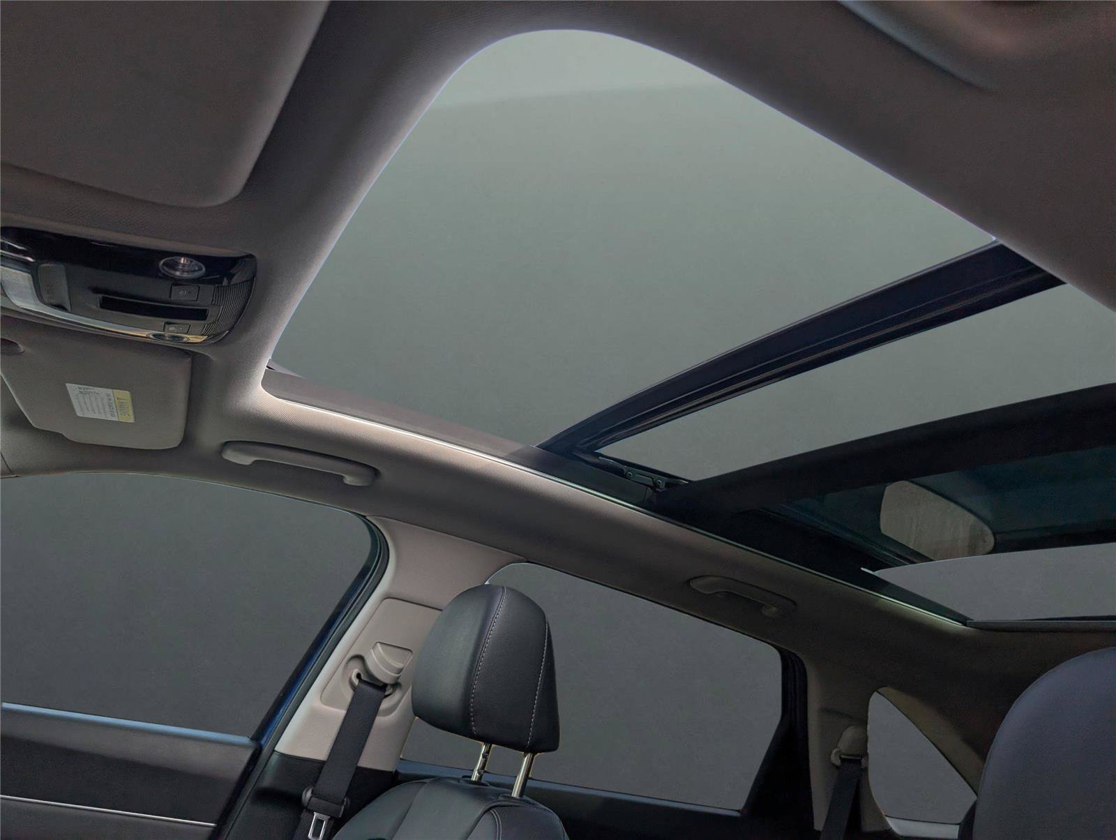 Used 2021 Blue Kia SX Prestige image 19