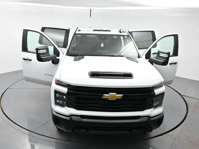 Used 2024 Summit White Chevrolet WT image 38
