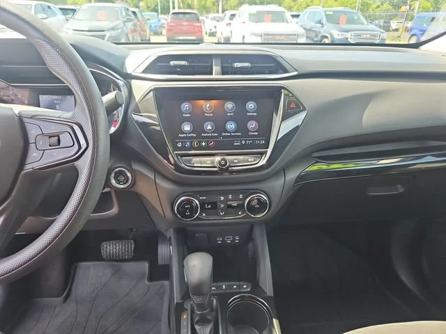 Used 2023 MOSAIC BLACK METALLIC Chevrolet LT image 18