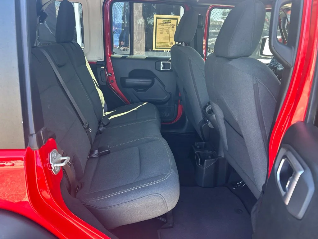 Used 2024 Red Jeep Sport S image 28
