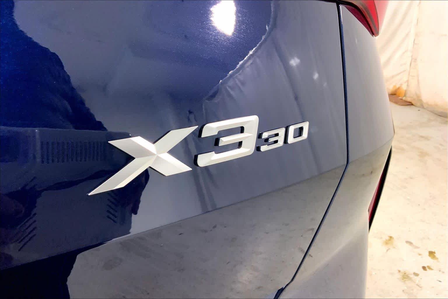 New 2026 Tanzanite Blue II Metallic BMW 30 xDrive image 15