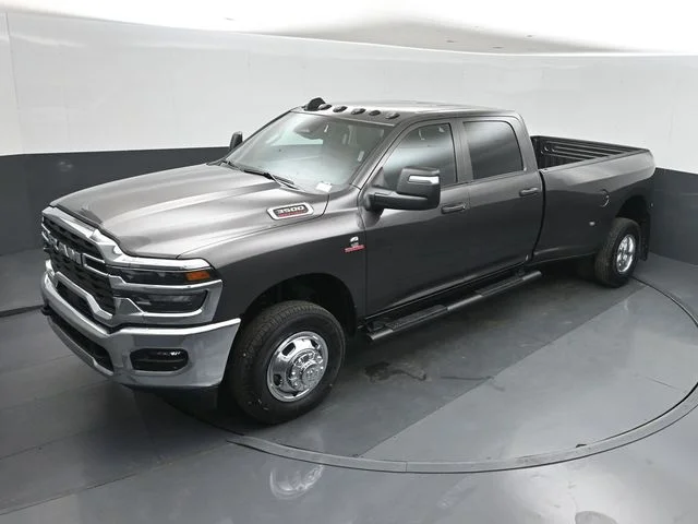 New 2026 Granite Crystal Metallic Clear-Coat Exterior Paint RAM Tradesman image 35