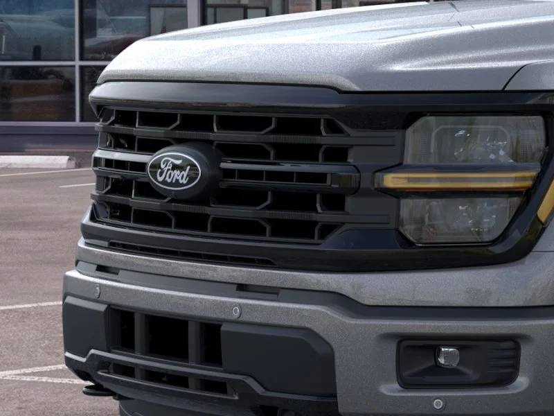 New 2026 Carbonized Gray Metallic Ford XLT image 17