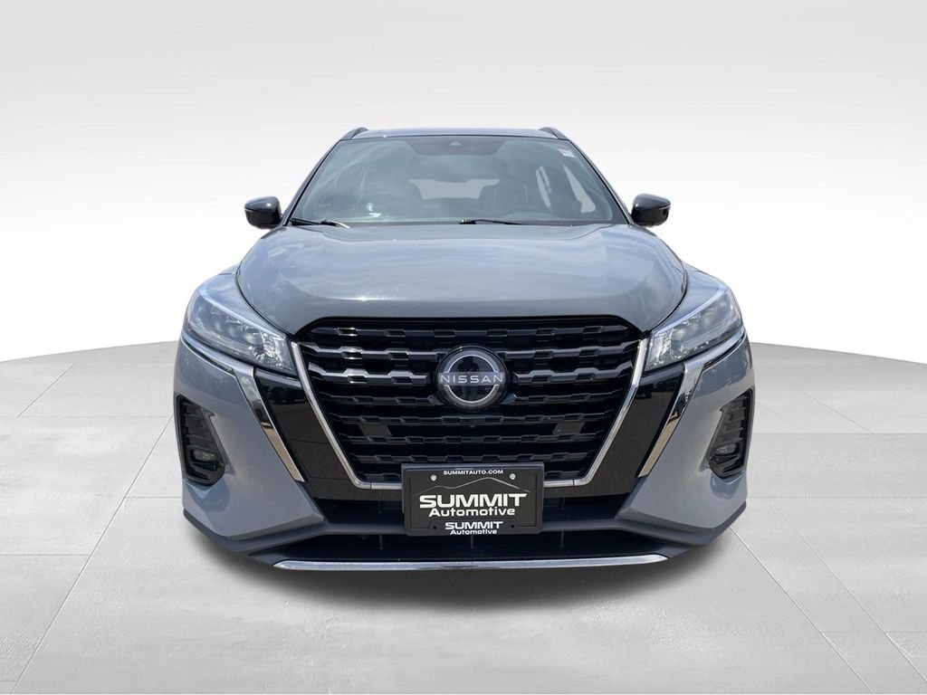 Used 2024 Gray Nissan SR image 23
