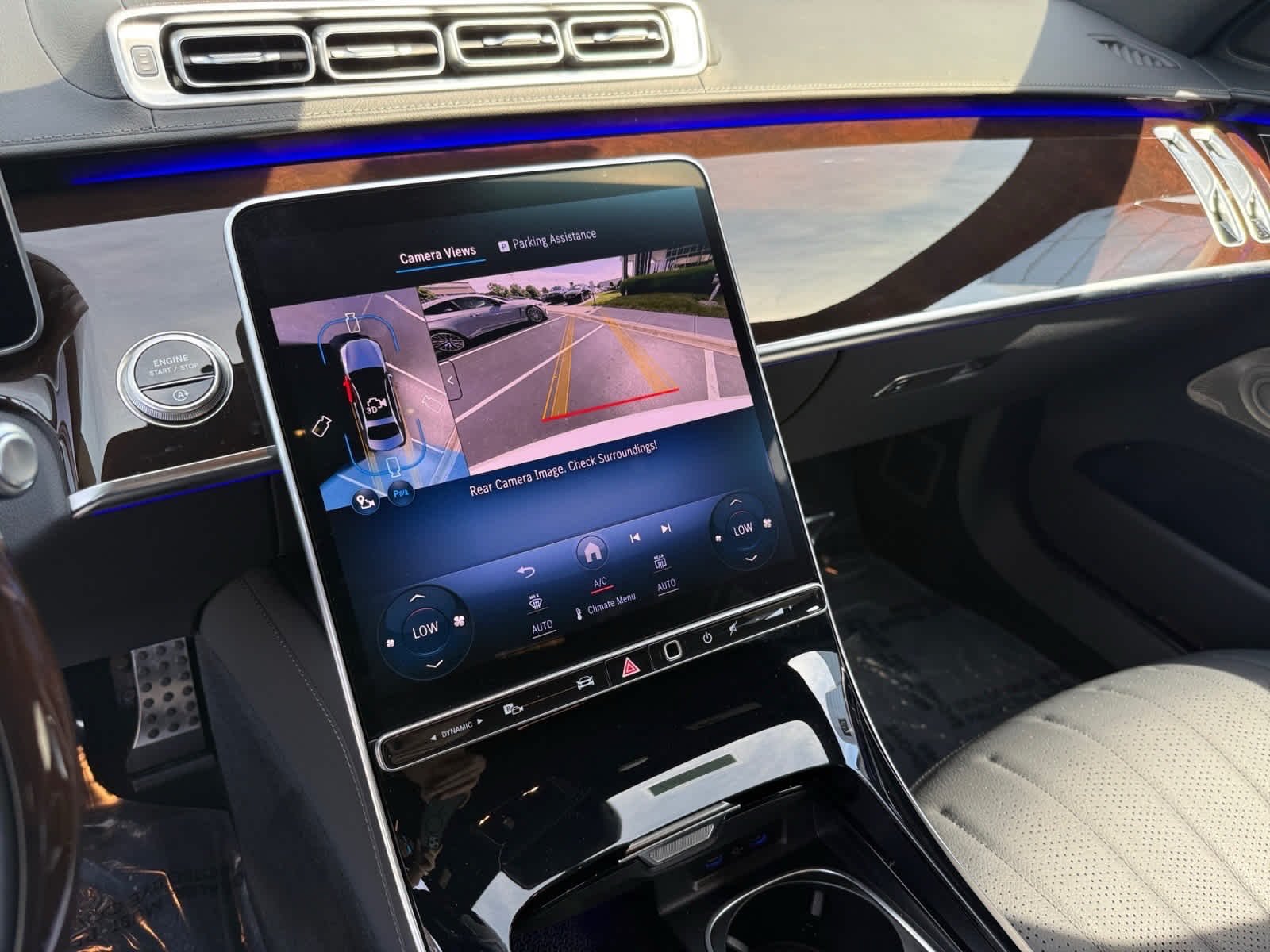 New 2026 MANUFAKTUR Moonlight White Metallic Mercedes-Benz S 500 image 18