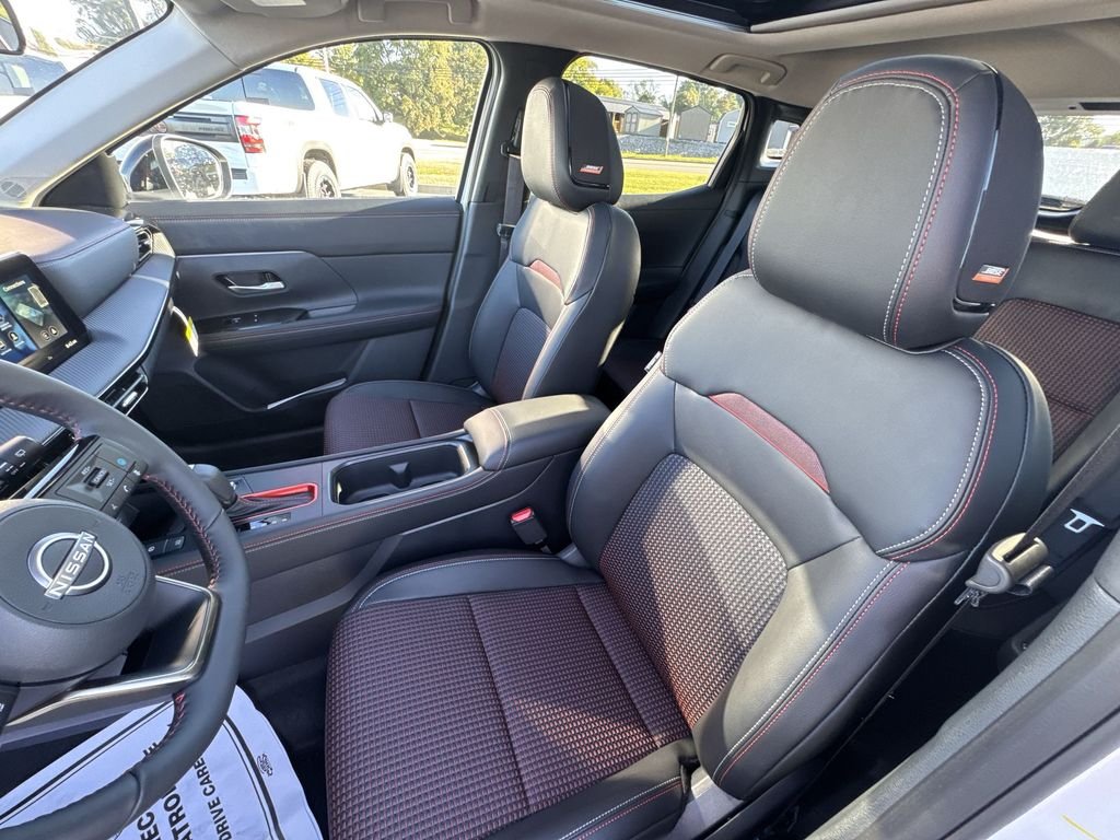 2026 Nissan KICKS SR AWD - Photo 11