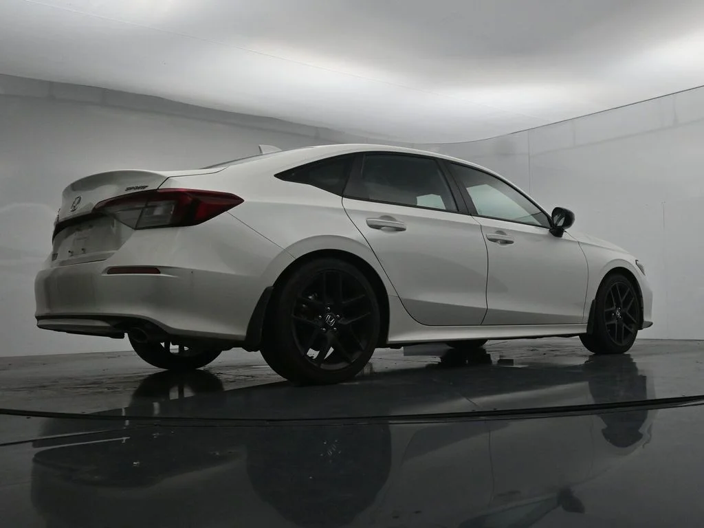 Used 2025 White Honda Sport image 22