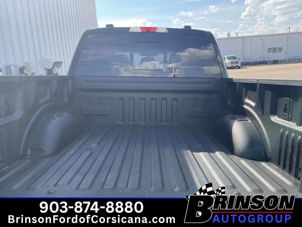 Used 2022 Agate Black Metallic Ford King Ranch image 9