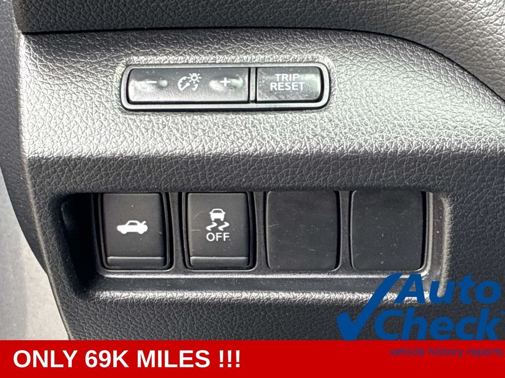 Used 2018 Gray Nissan 2.5 SR image 24