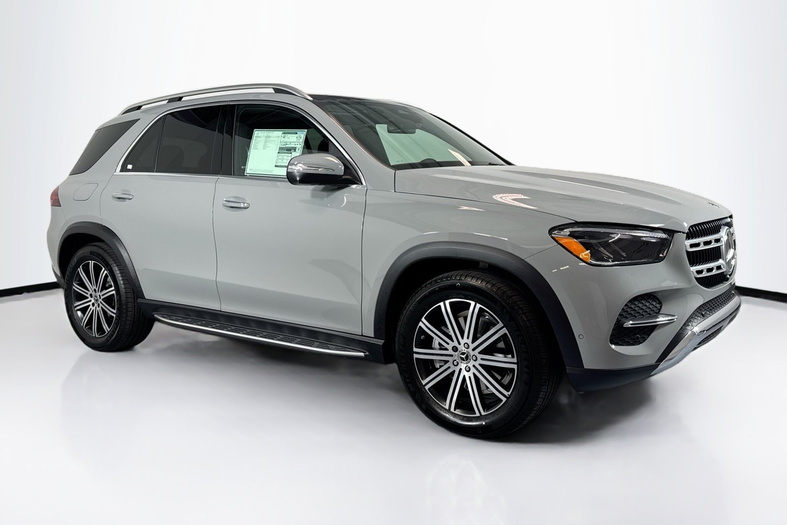 New 2026 MANUFAKTUR Alpine Grey Mercedes-Benz GLE 350 image 3